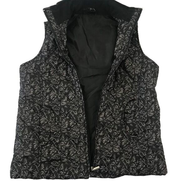 Jane Ashley lightweight puffer vest - Picture 2 of 6